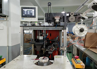 自動綁線機(jī)